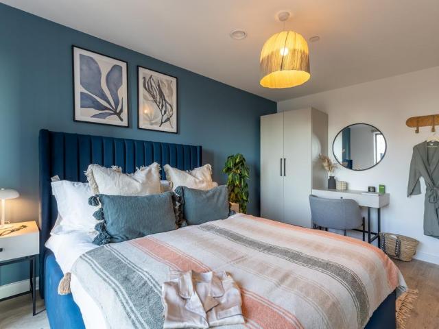 Flat for rent in Calderstones