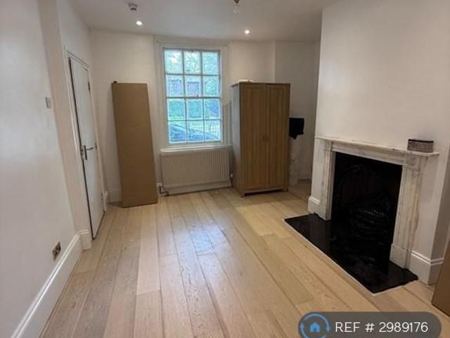 Apartment for rent in Chigwell, Epping