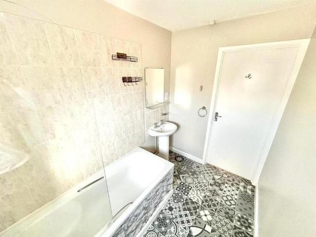 Apartment for rent in Corby