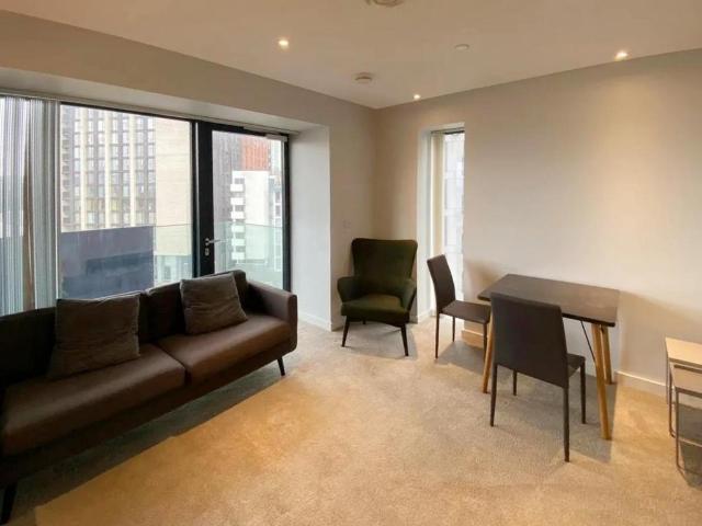 Flat for rent in City Centre, Salford