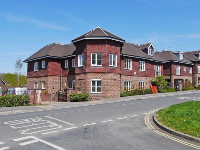 Flat for rent in Cox Green, Horsham