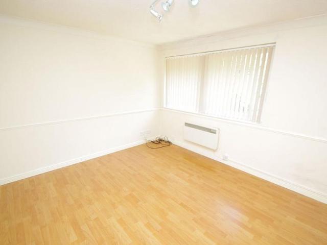 Apartment for rent in Watford Heath, North Watford