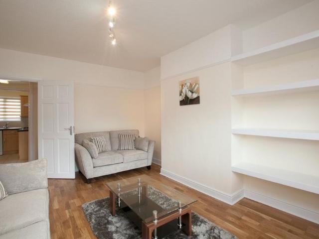 Apartment for rent in Colney Hatch, Isle Of Man