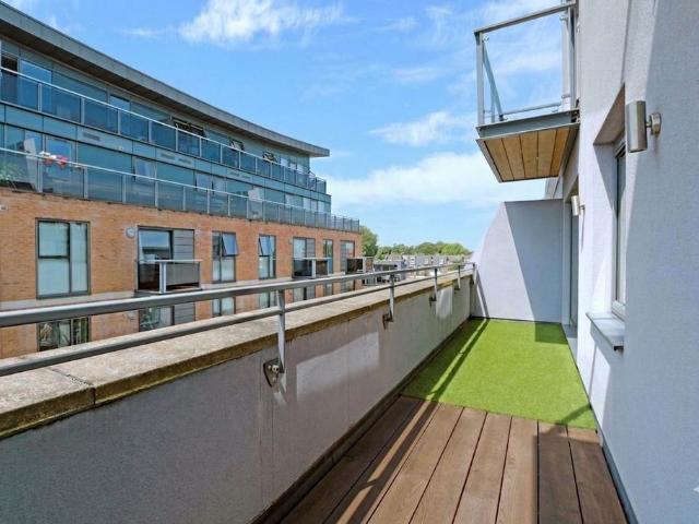 Flat for rent in Surbiton, Greater London