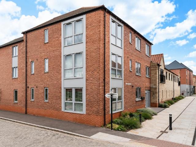 Flat for rent in Garrison Side, Hull