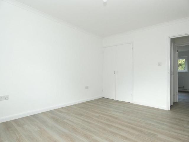 Apartment for rent in St. Martin's, The Bridge