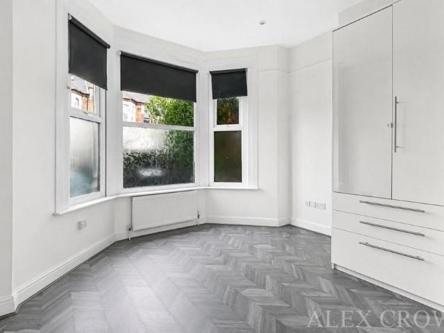 Apartment for rent in Mortimer, West Berkshire