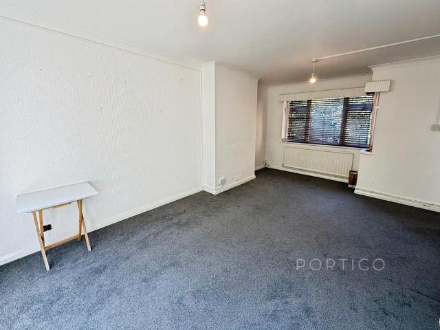 Apartment for rent in Southgate, Greater London