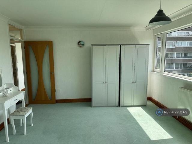 Apartment for rent in Hayes, Greater London