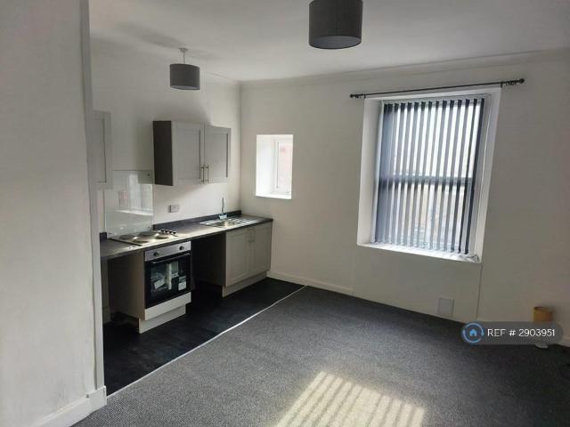 Flat for rent in Greenholm, Scotland