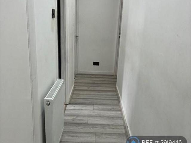 Apartment for rent in Winchmore Hill, Palmers Green