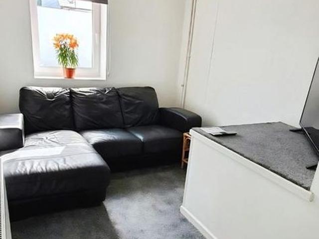 Apartment for rent in Falcon Lodge, Wales