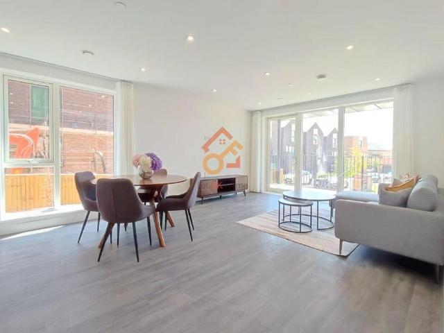 Apartment for rent in Holywell, The Slade