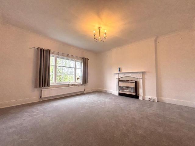 Apartment for rent in St James, Sandown Park