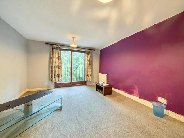 Apartment for rent in Barton, Oxford