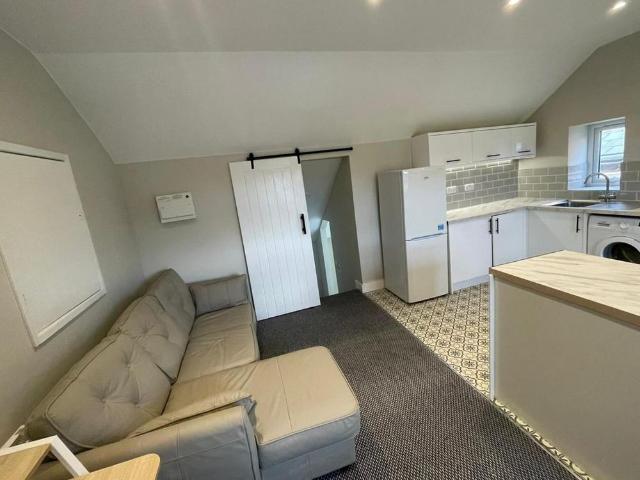 Apartment for rent in Lenton Abbey, Haddon