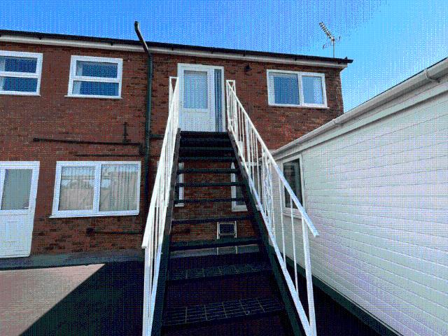 Flat for rent in Baswich, Staffordshire