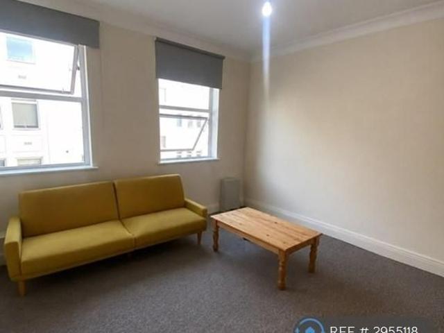 Apartment for rent in Gants Hill, Greater London