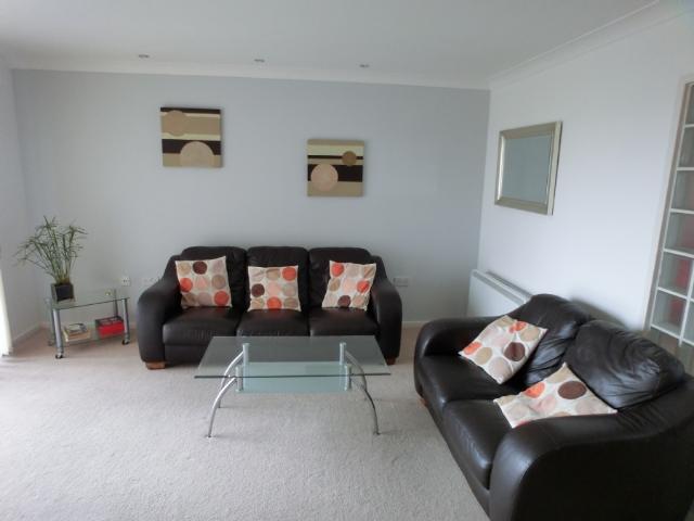 Apartment for rent in Seaside, Llanelli