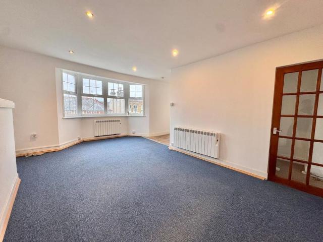 Apartment for rent in Cliftonville West, Acol