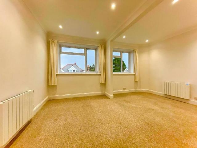 Apartment for rent in Boscombe, Bournemouth