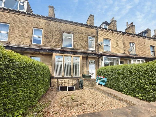 Flat for rent in Priestthorpe, Crossflatts