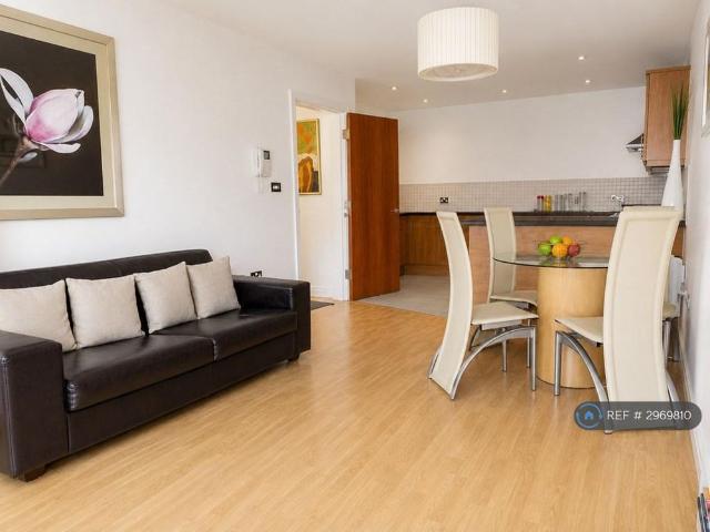 Apartment for rent in Trafford Park, Greater Manchester