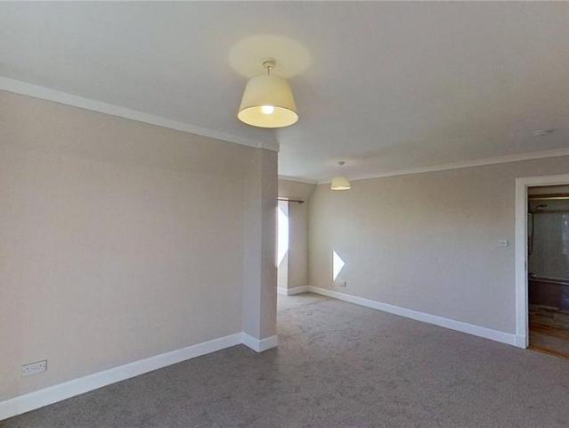 Apartment for rent in Trinity, Scotland