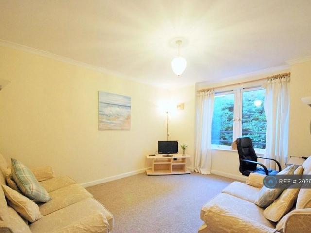 Apartment for rent in Sunnybank, Ballindoch