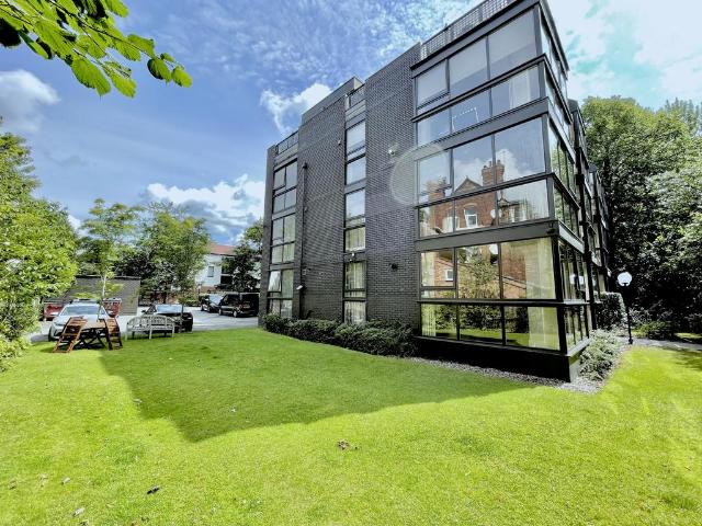 Flat for rent in Georgia, Greater Manchester