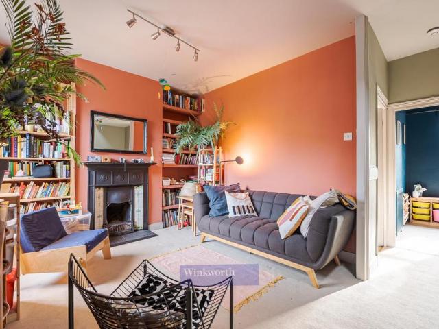 Flat for rent in Walworth, Greater London