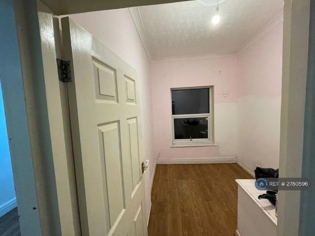 Apartment for rent in Lee Bank, Isle Of Man