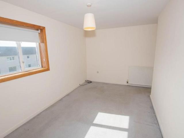 Apartment for rent in Peasehill, Scotland
