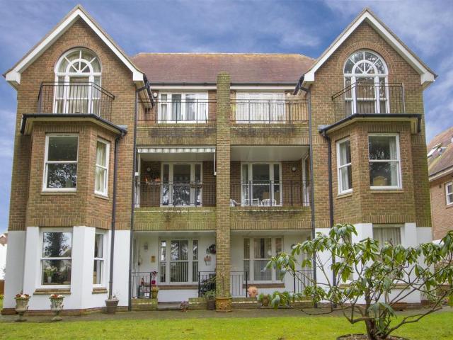 Flat for rent in West Worthing, Worthing