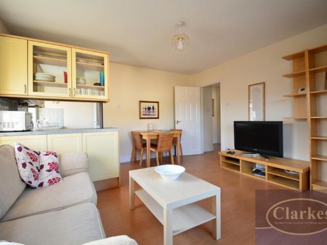 Flat for rent in Talbot Village, Bournemouth