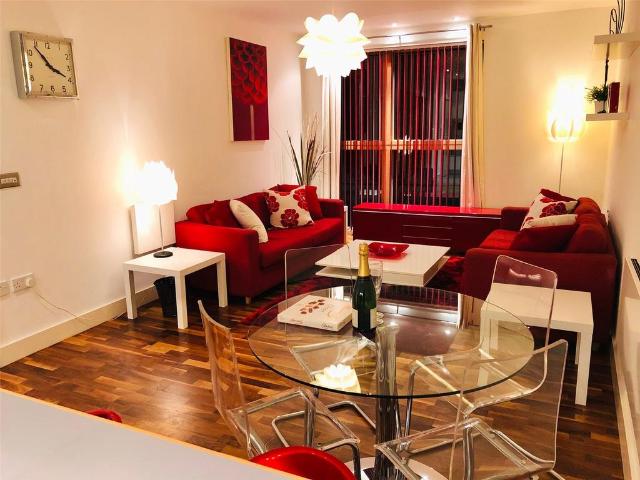 Flat for rent in City Centre, Georgia