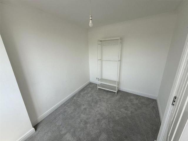 Apartment for rent in Daws Hill, Cressex