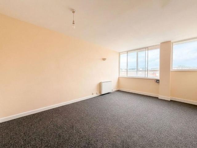 Apartment for rent in Aldrington