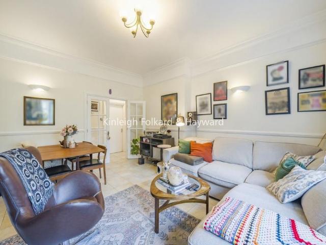 Apartment for rent in London Borough of Ealing, Greater London