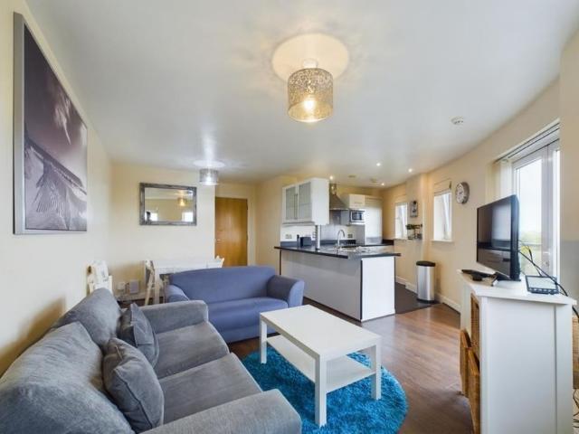 Apartment for rent in The Polygon, City Of Southampton