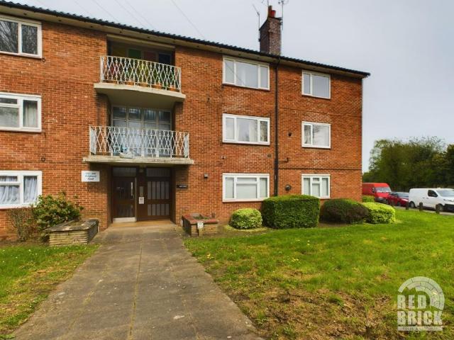Flat for rent in Coundon, West Midlands