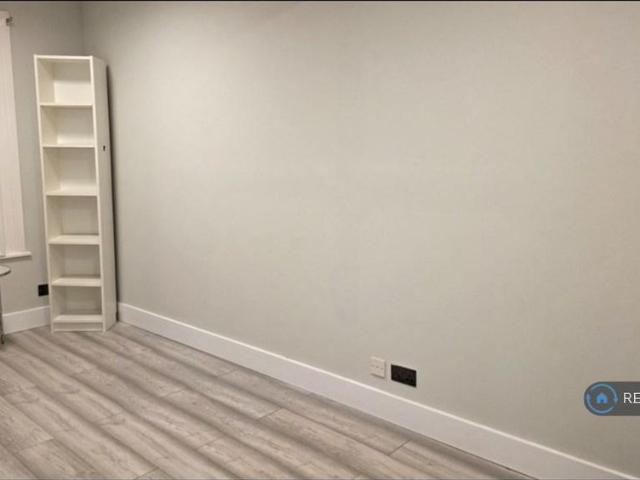Apartment for rent in Fulham, Isle Of Man