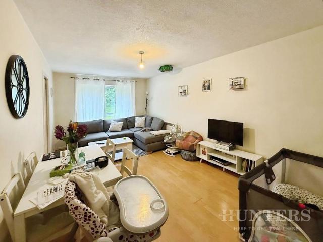 Apartment for rent in London Borough of Croydon, Sanderstead