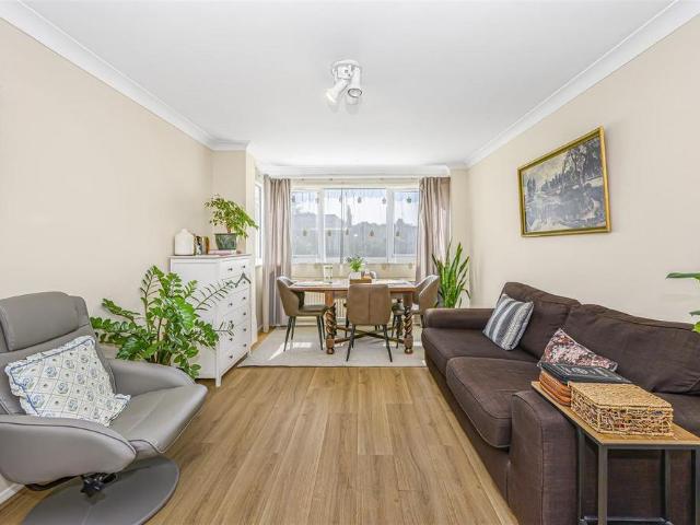 Apartment for rent in Barholm, Lincolnshire