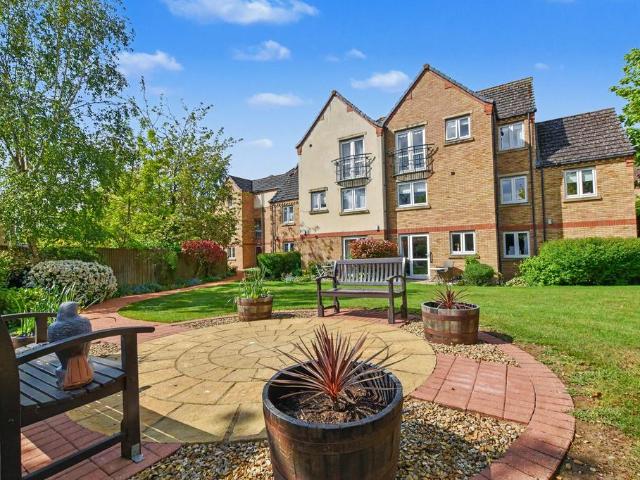 Flat for rent in Baron St Martin, Barholm
