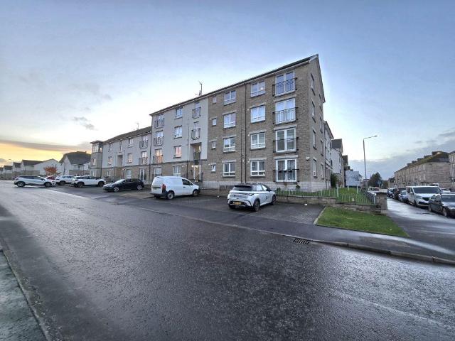 Flat for rent in Silverton, Dumbarton