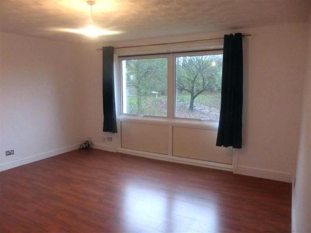 Apartment for rent in Lochee, Scotland