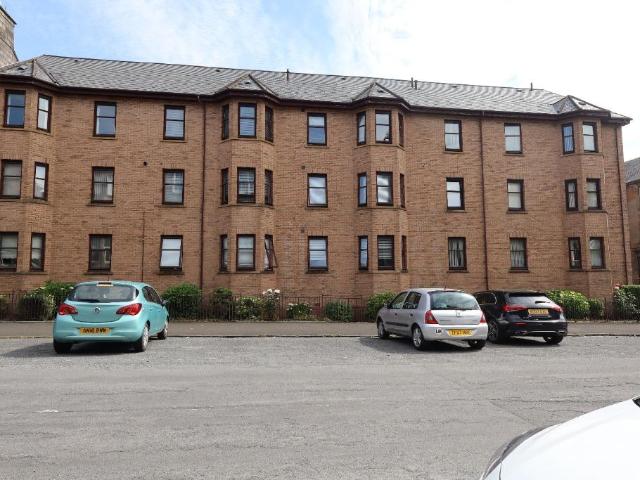 Flat for rent in Greenock, Scotland