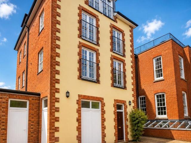 Apartment for rent in Hampshire