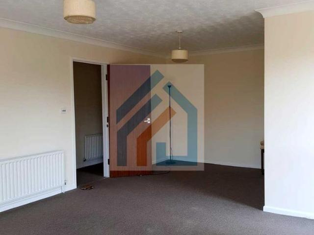 Apartment for rent in Broadstone, Poole